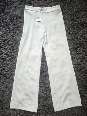 Zara nwt large Long Flowy Pants or Culottes Wide Leg Trousers High-waisted with